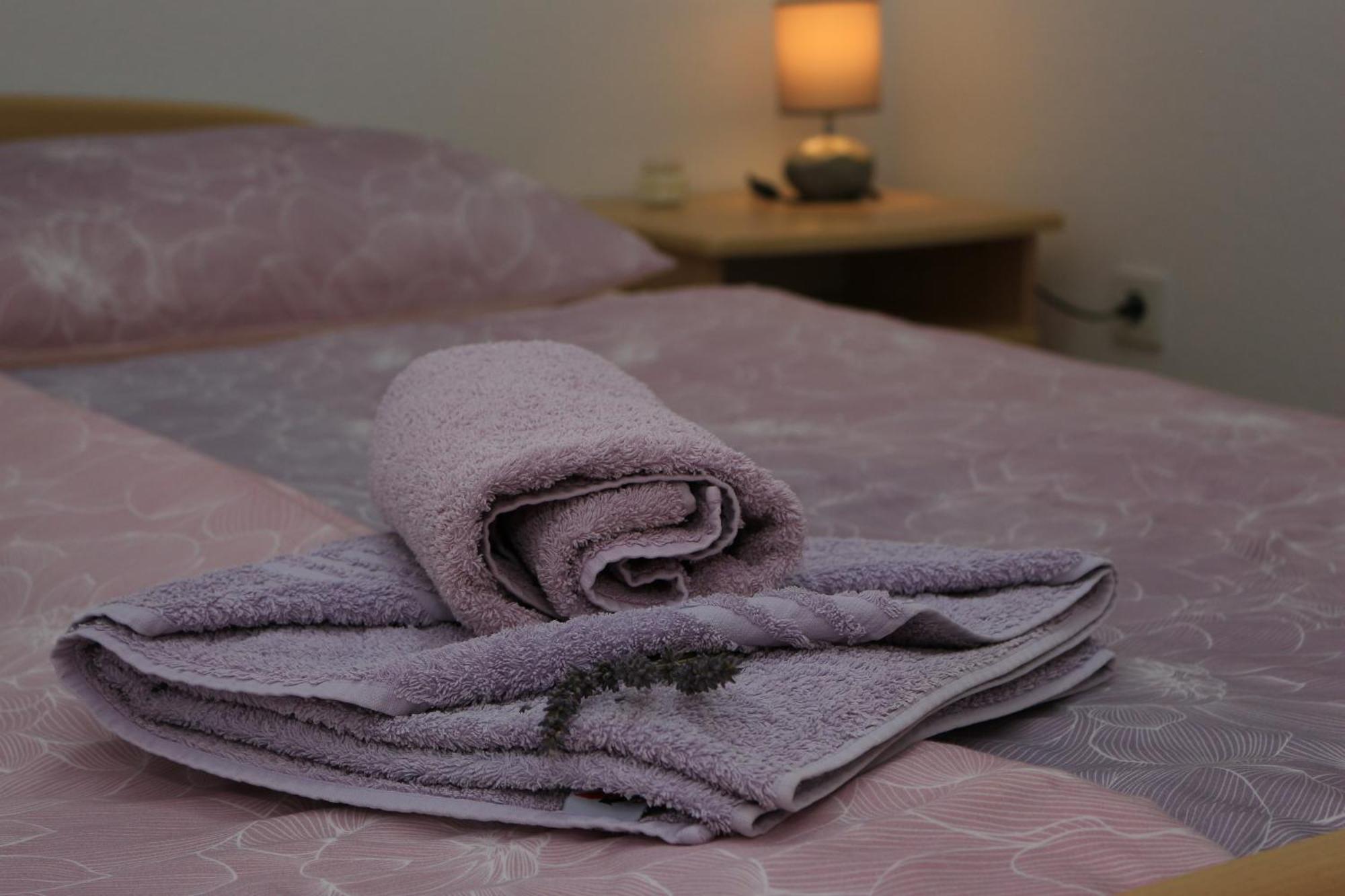 Apartman Kristina Vrbnik Esterno foto