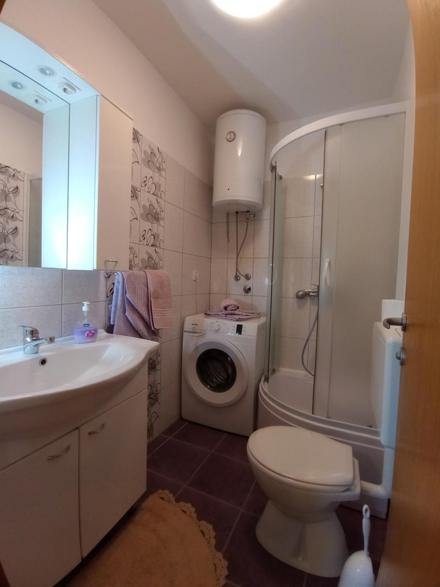 Apartman Kristina Vrbnik Esterno foto